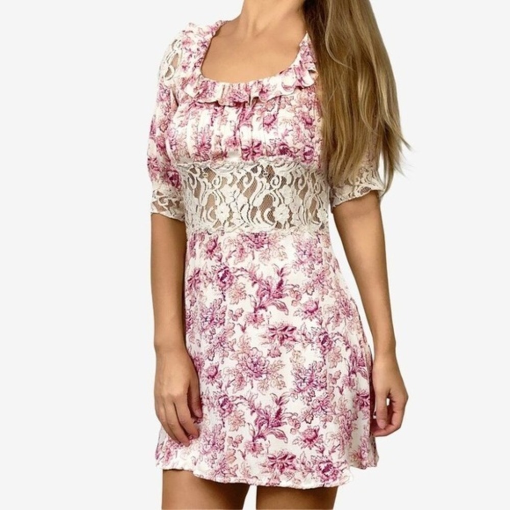 Free People‎ Lucie Mini Dress Size 2 Pink Floral Lace Soft Girl Cottage Coquette